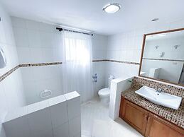 KORALES BEACH APARTMENTS