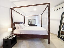 KORALES BEACH APARTMENTS