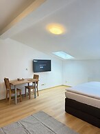 Parkside Apartments Prague