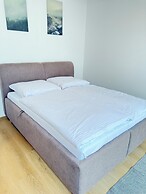 Parkside Apartments Prague