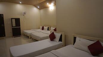 Chirooss Homestays And Resorts