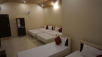 Chirooss Homestays And Resorts