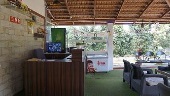 Chirooss Homestays And Resorts