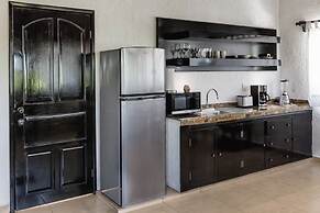Studios walking distance to the beach