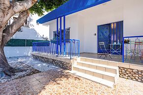 Nala - 2 Bedroom Apt & Patio in Larnaca
