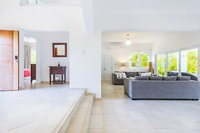 Buganvilla 252 - Cozy 4BR Pool Villa