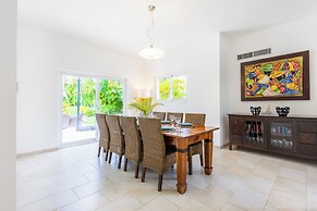 Buganvilla 252 - Cozy 4BR Pool Villa