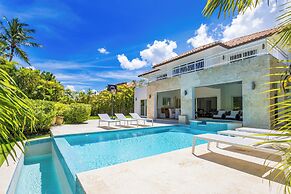 Buganvilla 252 - Cozy 4BR Pool Villa