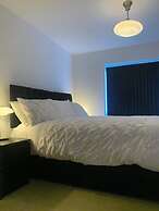 1 Bed Flat- Direct Links to Central London