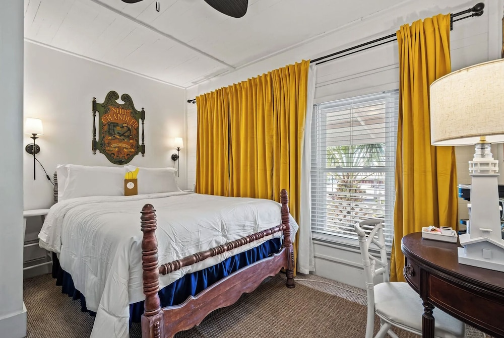 The Old Carrabelle Hotel
