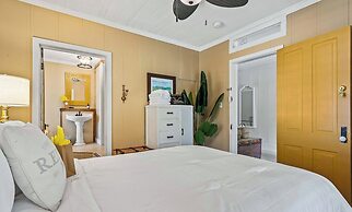 The Old Carrabelle Hotel