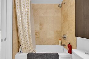 York Street Suites Toronto