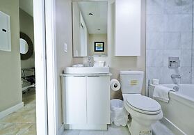 York Street Suites Toronto
