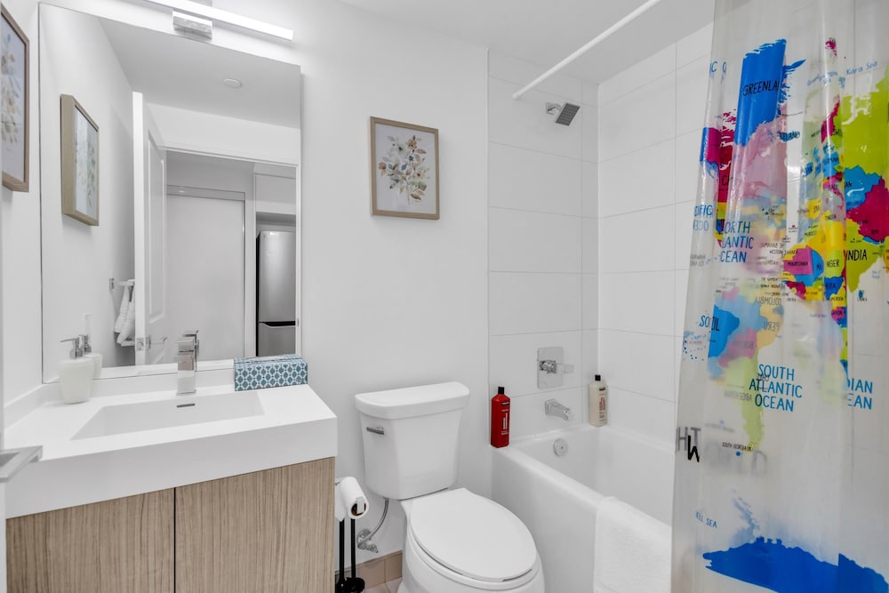 Jarvis District Suites