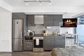 Jarvis District Suites