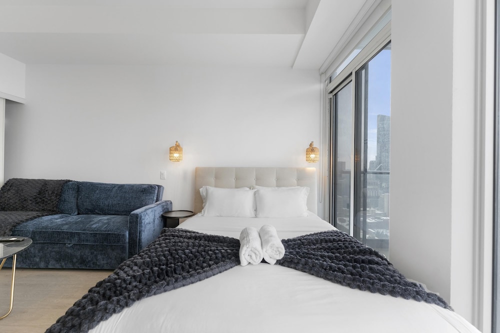 Jarvis District Suites