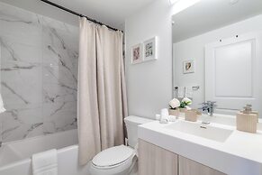 Jarvis District Suites