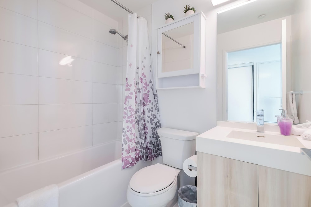 Jarvis District Suites