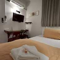 VELAWARIN HOTEL