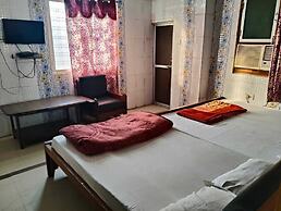 Hotel Yash Palace Kanpur