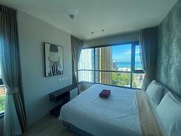 Sea View 2 Bed Room Unit Central Pattaya