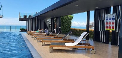 Sea View 2 Bed Room Unit Central Pattaya