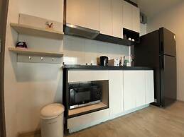 Sea View 2 Bed Room Unit Central Pattaya