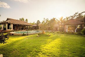 Lá Retreat