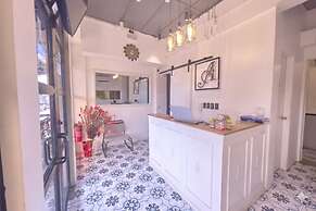 Auberge Petit Hotel