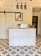 Auberge Petit Hotel
