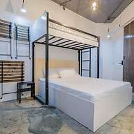 Auberge Petit Hotel