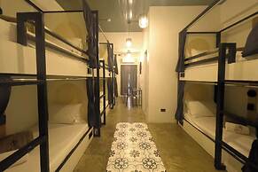 Auberge Petit Hotel