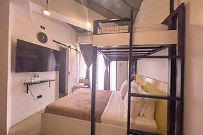 Auberge Petit Hotel