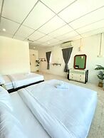 Sembilan Inn by Soft loft