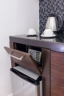 Nest Nano Suites Poblacion-Makati