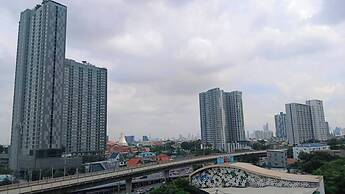 2BR 7 Mins Walk to BTS Bill Included