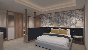 Myneris Hotel, Phuket Karon Beach