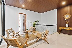 Santari Villa by Kozystay - Canggu