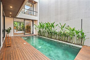 Santari Villa by Kozystay - Canggu