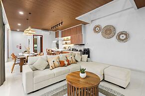 Santari Villa by Kozystay - Canggu