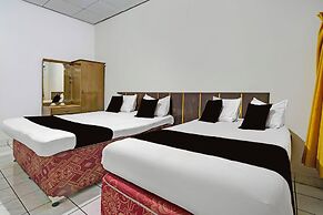 OYO 94802 Hotel Prima