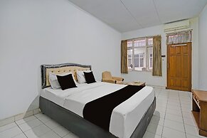 OYO 94802 Hotel Prima