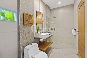 Kastara Villa by Kozystay - Canggu