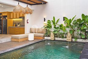 Kastara Villa by Kozystay - Canggu