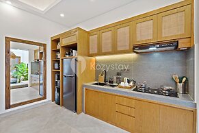 Kastara Villa by Kozystay - Canggu