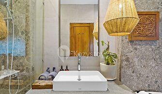 Kastara Villa by Kozystay - Canggu