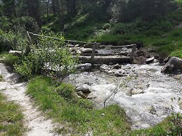 Apart Tuxertal