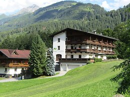 Apart Tuxertal
