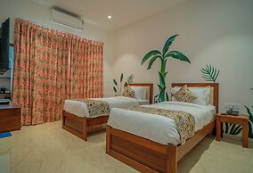 MAYA'S MANOR - A Luxury Lake View Boutique Hotel