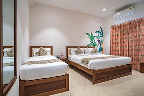 MAYA'S MANOR - A Luxury Lake View Boutique Hotel